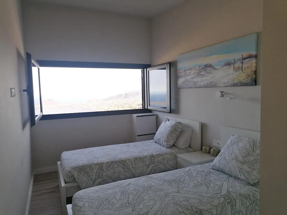 Villa “La Florida” - Wonderful Views - Pool - Wifi Candelaria Spain